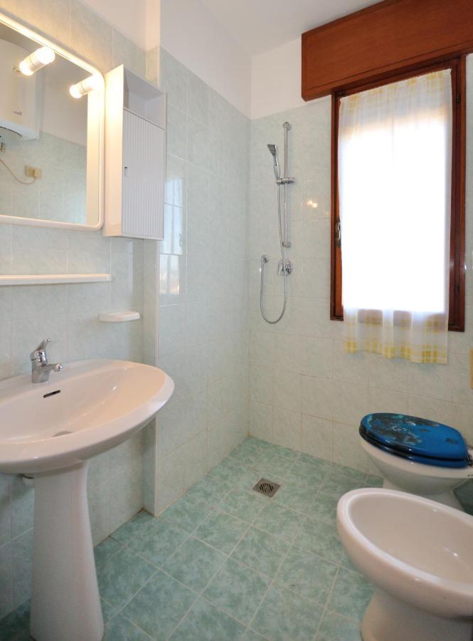 Condominio Malta Бибионе Экстерьер фото